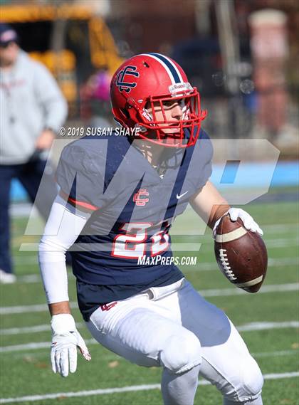 Thumbnail 1 in Everett vs. Central Catholic (MIAA Division 1 North Semifinal) photogallery.