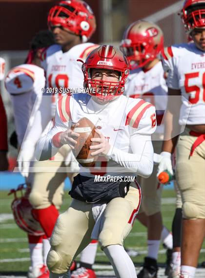 Thumbnail 3 in Everett vs. Central Catholic (MIAA Division 1 North Semifinal) photogallery.