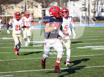Thumbnail 1 in Everett vs. Central Catholic (MIAA Division 1 North Semifinal) photogallery.