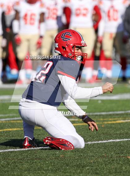 Thumbnail 3 in Everett vs. Central Catholic (MIAA Division 1 North Semifinal) photogallery.