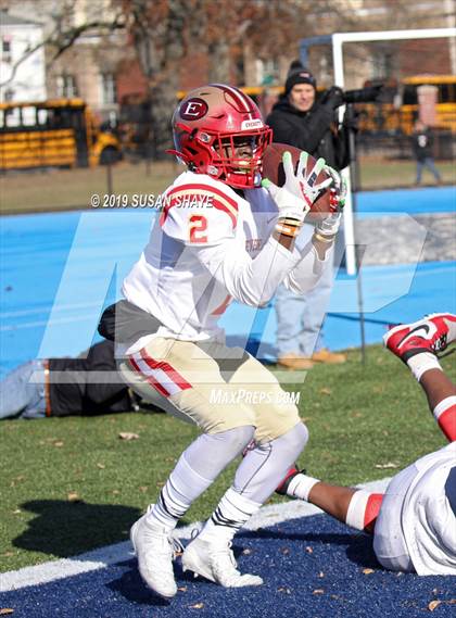 Thumbnail 3 in Everett vs. Central Catholic (MIAA Division 1 North Semifinal) photogallery.