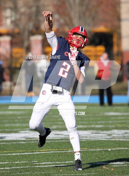 Thumbnail 1 in Everett vs. Central Catholic (MIAA Division 1 North Semifinal) photogallery.