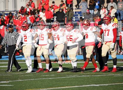 Thumbnail 1 in Everett vs. Central Catholic (MIAA Division 1 North Semifinal) photogallery.