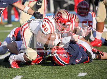 Thumbnail 2 in Everett vs. Central Catholic (MIAA Division 1 North Semifinal) photogallery.