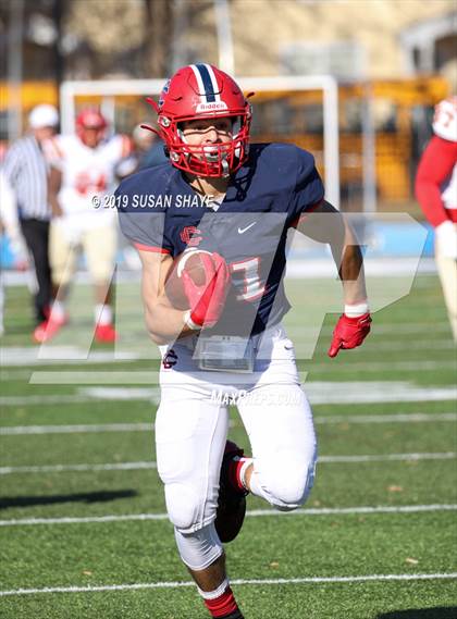 Thumbnail 3 in Everett vs. Central Catholic (MIAA Division 1 North Semifinal) photogallery.