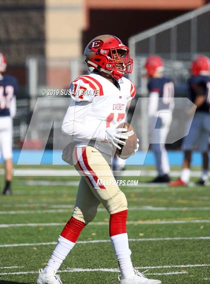Thumbnail 1 in Everett vs. Central Catholic (MIAA Division 1 North Semifinal) photogallery.