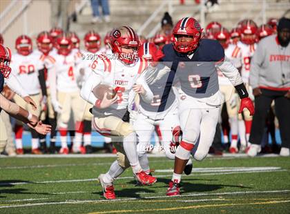Thumbnail 3 in Everett vs. Central Catholic (MIAA Division 1 North Semifinal) photogallery.