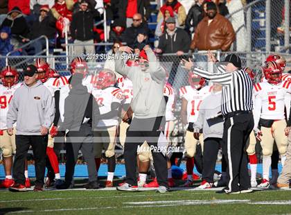Thumbnail 1 in Everett vs. Central Catholic (MIAA Division 1 North Semifinal) photogallery.