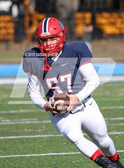 Thumbnail 3 in Everett vs. Central Catholic (MIAA Division 1 North Semifinal) photogallery.