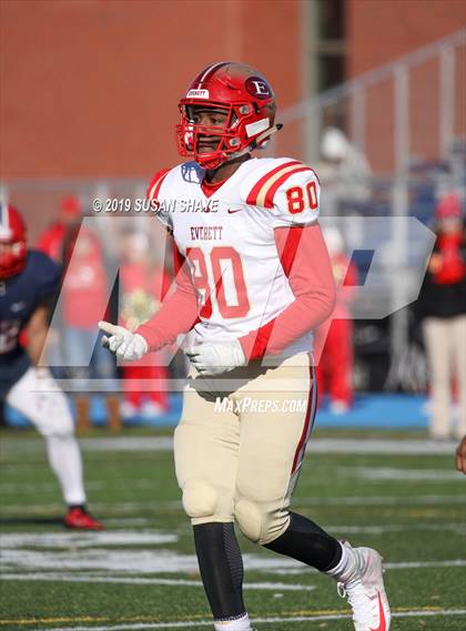 Thumbnail 2 in Everett vs. Central Catholic (MIAA Division 1 North Semifinal) photogallery.