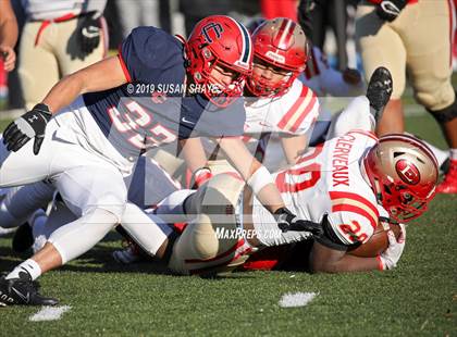 Thumbnail 3 in Everett vs. Central Catholic (MIAA Division 1 North Semifinal) photogallery.