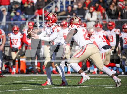 Thumbnail 3 in Everett vs. Central Catholic (MIAA Division 1 North Semifinal) photogallery.