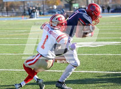 Thumbnail 1 in Everett vs. Central Catholic (MIAA Division 1 North Semifinal) photogallery.