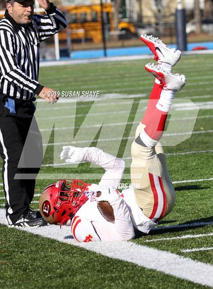 Thumbnail 2 in Everett vs. Central Catholic (MIAA Division 1 North Semifinal) photogallery.