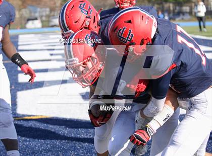 Thumbnail 2 in Everett vs. Central Catholic (MIAA Division 1 North Semifinal) photogallery.