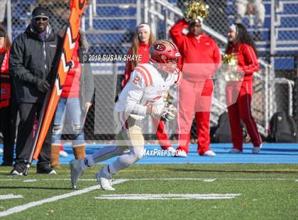 Thumbnail 3 in Everett vs. Central Catholic (MIAA Division 1 North Semifinal) photogallery.