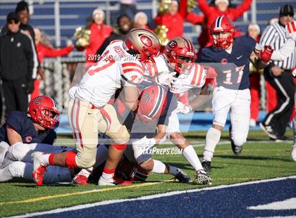 Thumbnail 1 in Everett vs. Central Catholic (MIAA Division 1 North Semifinal) photogallery.