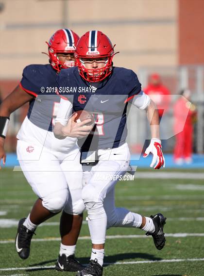 Thumbnail 3 in Everett vs. Central Catholic (MIAA Division 1 North Semifinal) photogallery.