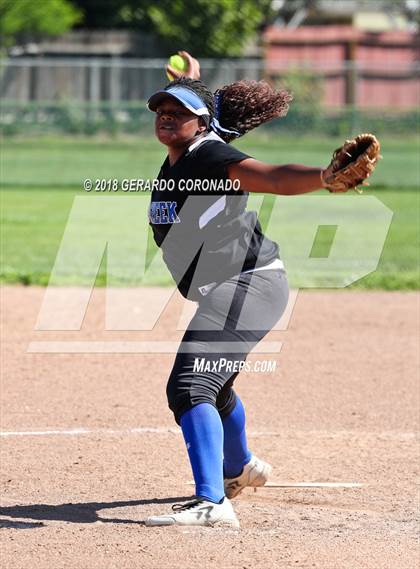 Thumbnail 2 in Bear Creek vs. Escalon photogallery.
