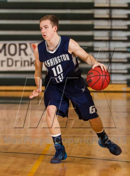 Thumbnail 3 in Washington-Lee vs Annandale (Wakefield Holiday Tournament) photogallery.