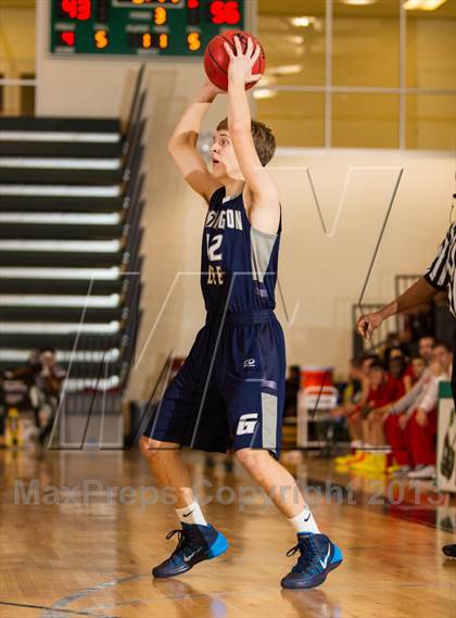 Thumbnail 2 in Washington-Lee vs Annandale (Wakefield Holiday Tournament) photogallery.