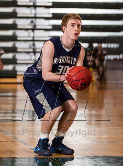 Thumbnail 1 in Washington-Lee vs Annandale (Wakefield Holiday Tournament) photogallery.