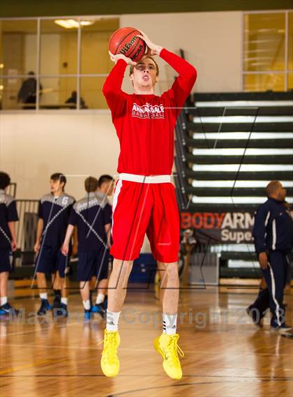Thumbnail 1 in Washington-Lee vs Annandale (Wakefield Holiday Tournament) photogallery.