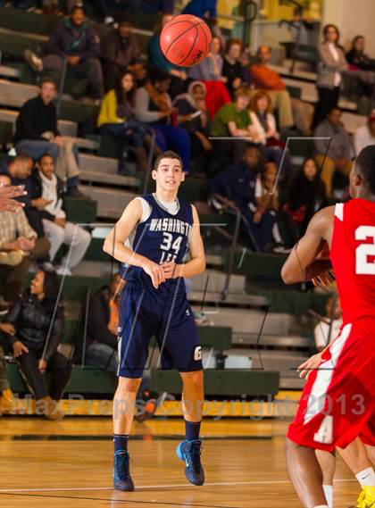 Thumbnail 1 in Washington-Lee vs Annandale (Wakefield Holiday Tournament) photogallery.