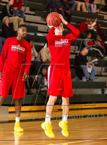 Thumbnail 1 in Washington-Lee vs Annandale (Wakefield Holiday Tournament) photogallery.