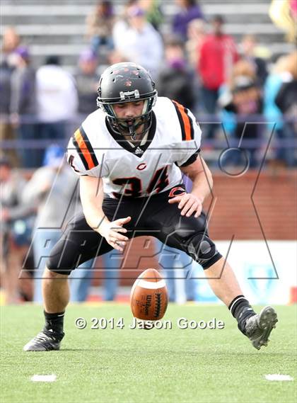 Thumbnail 1 in Union City vs. Coalfield (TSSAA Division I Class 1A BlueCross Bowl)  photogallery.