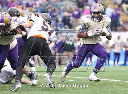 Thumbnail 2 in Union City vs. Coalfield (TSSAA Division I Class 1A BlueCross Bowl)  photogallery.