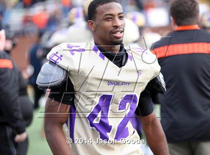 Thumbnail 3 in Union City vs. Coalfield (TSSAA Division I Class 1A BlueCross Bowl)  photogallery.