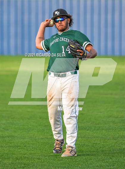 Thumbnail 3 in Katy Taylor vs Mayde Creek photogallery.