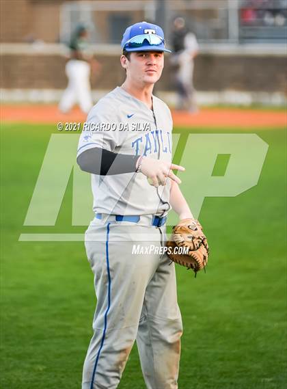 Thumbnail 2 in Katy Taylor vs Mayde Creek photogallery.