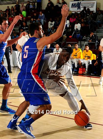 Thumbnail 2 in Folsom vs. Prestonwood Christian (MaxPreps Holiday Classic) photogallery.