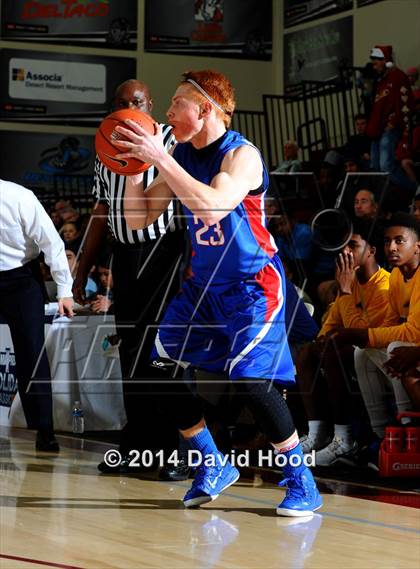 Thumbnail 2 in Folsom vs. Prestonwood Christian (MaxPreps Holiday Classic) photogallery.