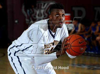 Thumbnail 2 in Folsom vs. Prestonwood Christian (MaxPreps Holiday Classic) photogallery.