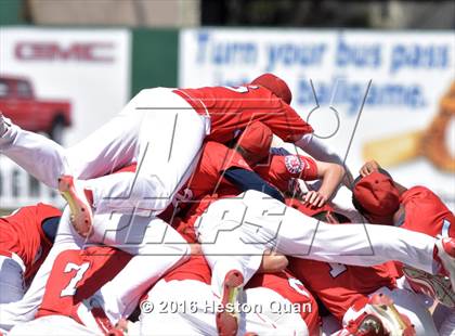 Thumbnail 1 in Woodbridge vs. Redondo Union (CIF-SS D3 Final) photogallery.