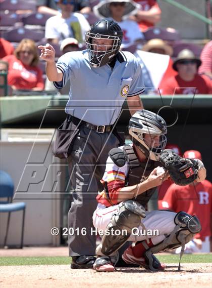 Thumbnail 3 in Woodbridge vs. Redondo Union (CIF-SS D3 Final) photogallery.