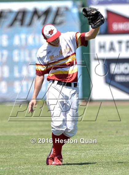 Thumbnail 3 in Woodbridge vs. Redondo Union (CIF-SS D3 Final) photogallery.
