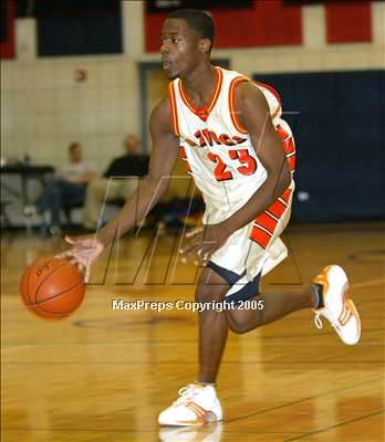 Thumbnail 1 in Corona del Sol vs. Moon Valley (McClintock Holiday Shoot-Out) photogallery.