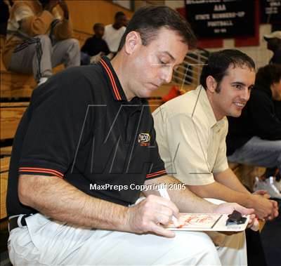 Thumbnail 2 in Corona del Sol vs. Moon Valley (McClintock Holiday Shoot-Out) photogallery.