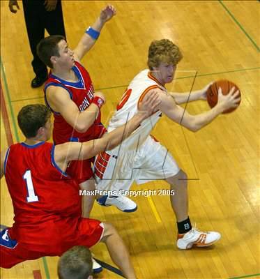 Thumbnail 3 in Corona del Sol vs. Moon Valley (McClintock Holiday Shoot-Out) photogallery.