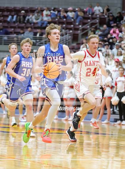 Thumbnail 3 in Richfield vs. Manti (UHSAA 3A Quarterfinal) photogallery.