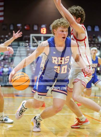 Thumbnail 1 in Richfield vs. Manti (UHSAA 3A Quarterfinal) photogallery.