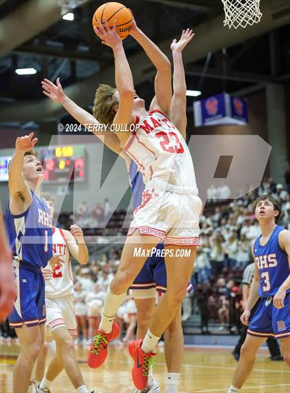 Thumbnail 3 in Richfield vs. Manti (UHSAA 3A Quarterfinal) photogallery.