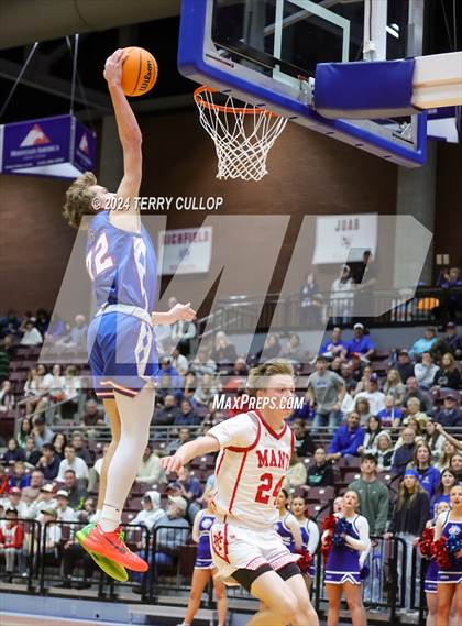 Thumbnail 3 in Richfield vs. Manti (UHSAA 3A Quarterfinal) photogallery.