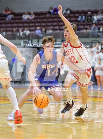 Thumbnail 3 in Richfield vs. Manti (UHSAA 3A Quarterfinal) photogallery.