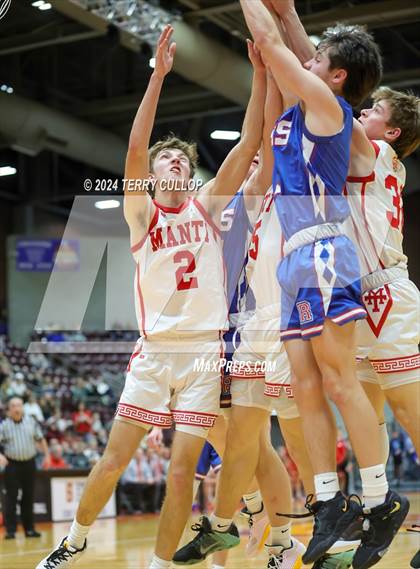 Thumbnail 2 in Richfield vs. Manti (UHSAA 3A Quarterfinal) photogallery.