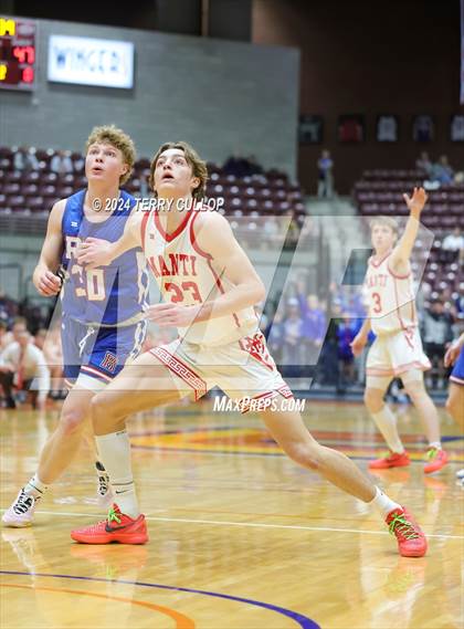 Thumbnail 2 in Richfield vs. Manti (UHSAA 3A Quarterfinal) photogallery.
